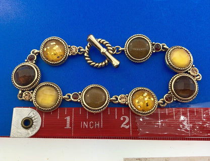 Ladies Gold Tone Brown Gold Amber Fauceted Resin Bead Panel Toggle Bracelet
