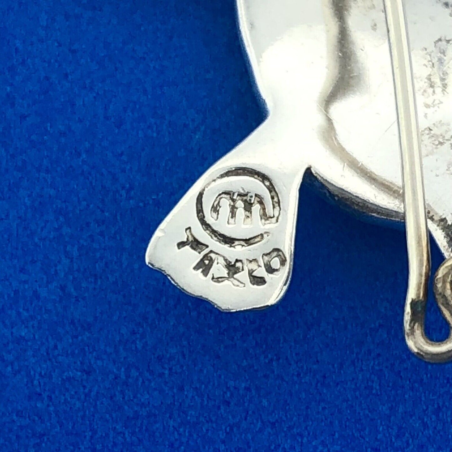 Taxco Mexico Designer Miguel Melendez Sterling Silver 925 Malachite Turtle Pin