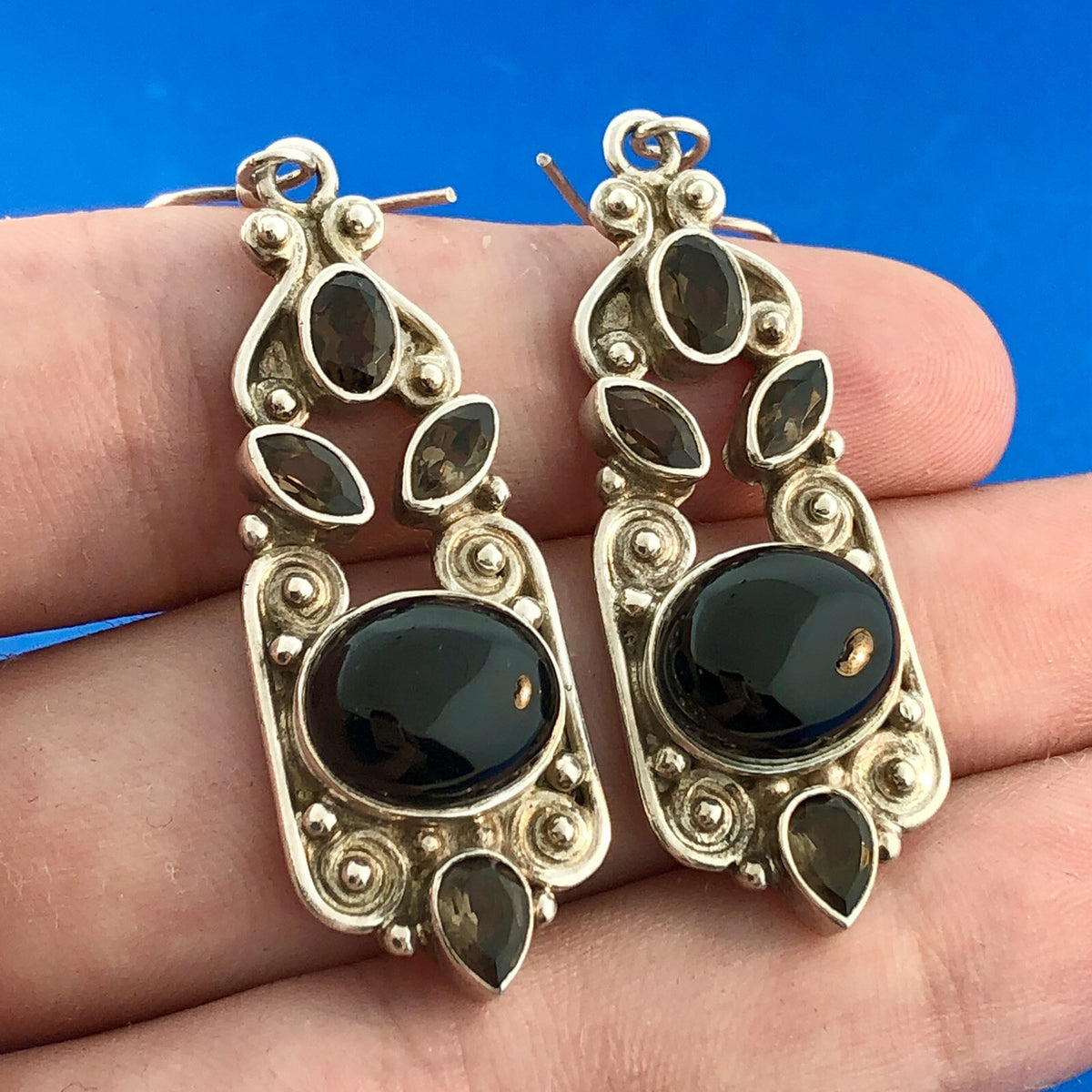 Retro 925 Sterling Silver Black Onyx Smoky Quartz Bead Scroll Dangle Earrings