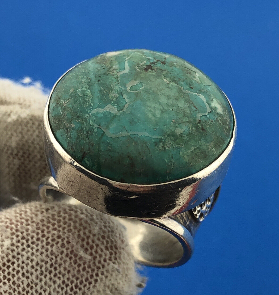 Stunning Sterling Silver 925 Circle Cabochon Turquoise Statement Size 8 Ring