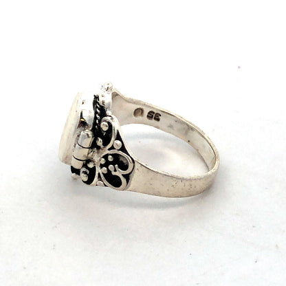 925 Sterling Silver Vintage Designer SE Scroll Oval Pillbox Poison Ring