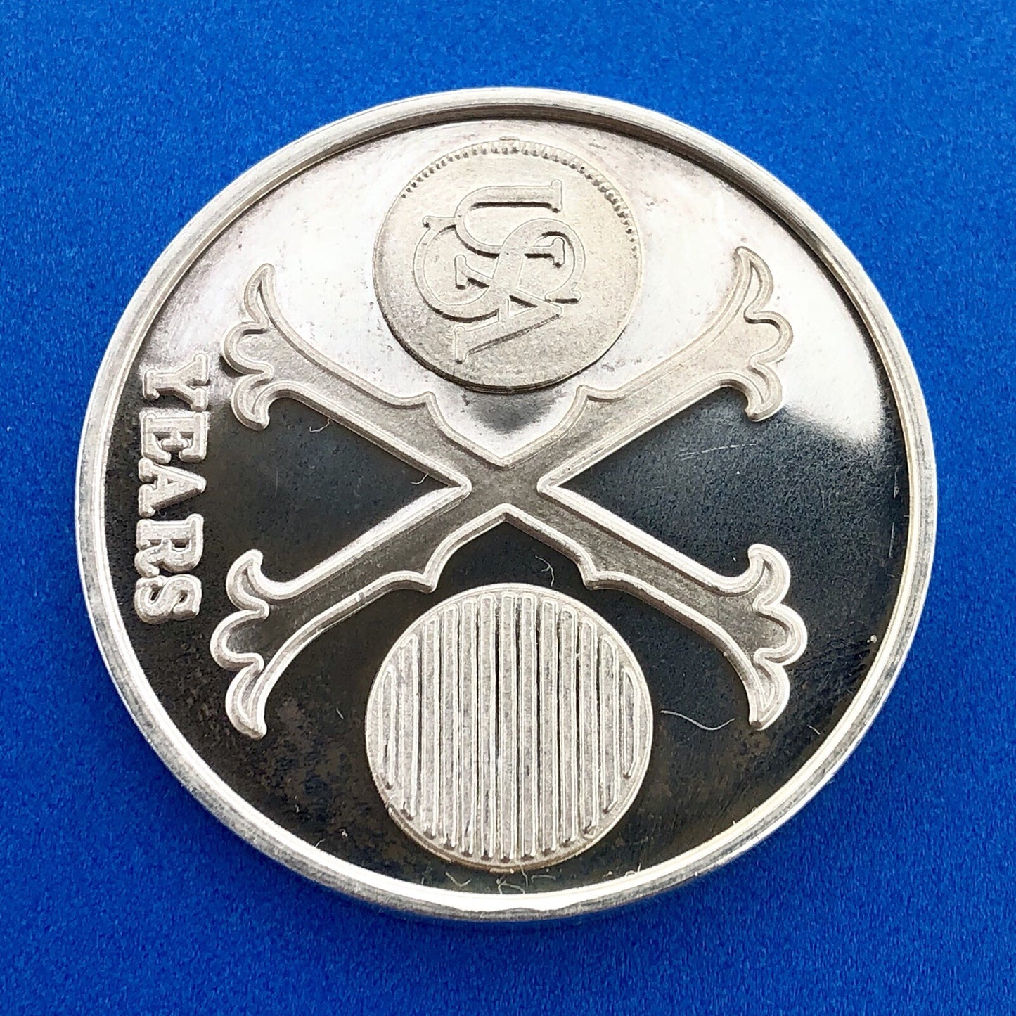 1973 Fairfield CA/Vallejo CA Coin Club 10 Year Anniv One Ounce .999 Silver Round