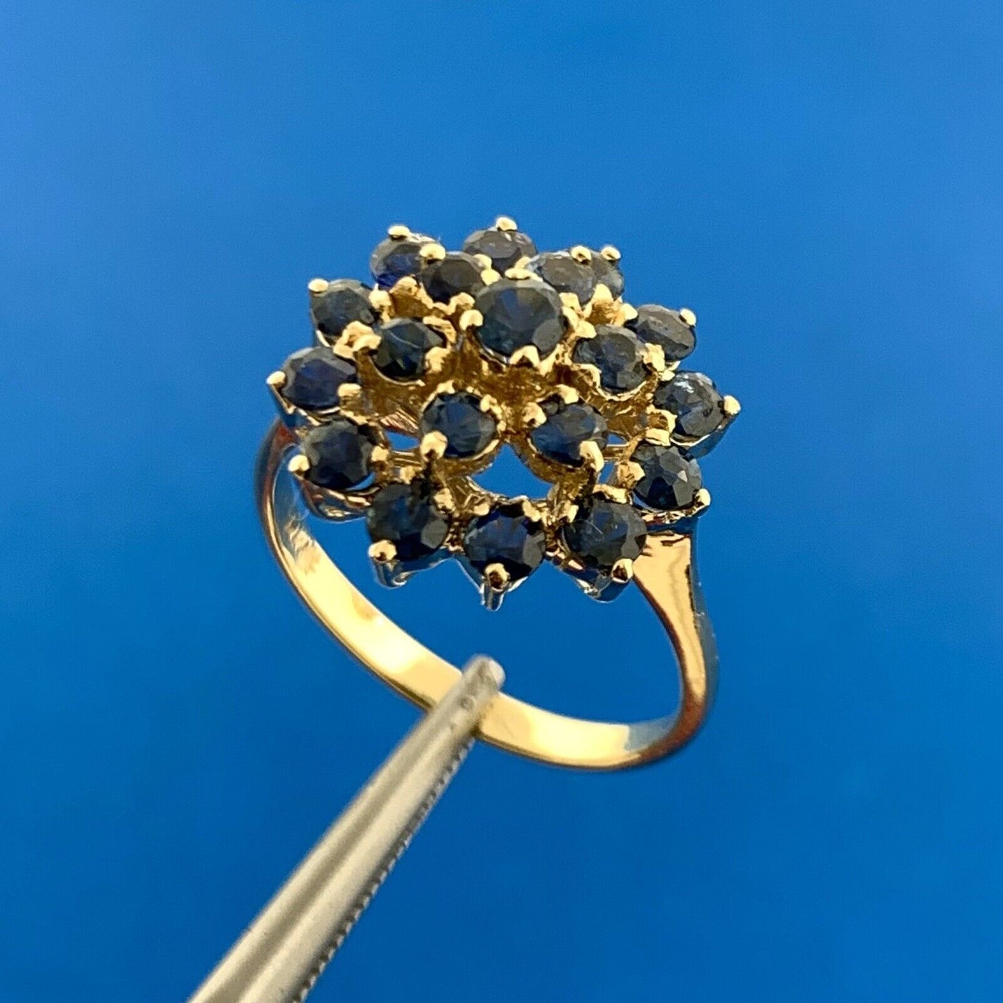 Gorgeous 14k Yellow Gold Round Cut Indigo Spinel Circle Cluster Ring Size 6.25