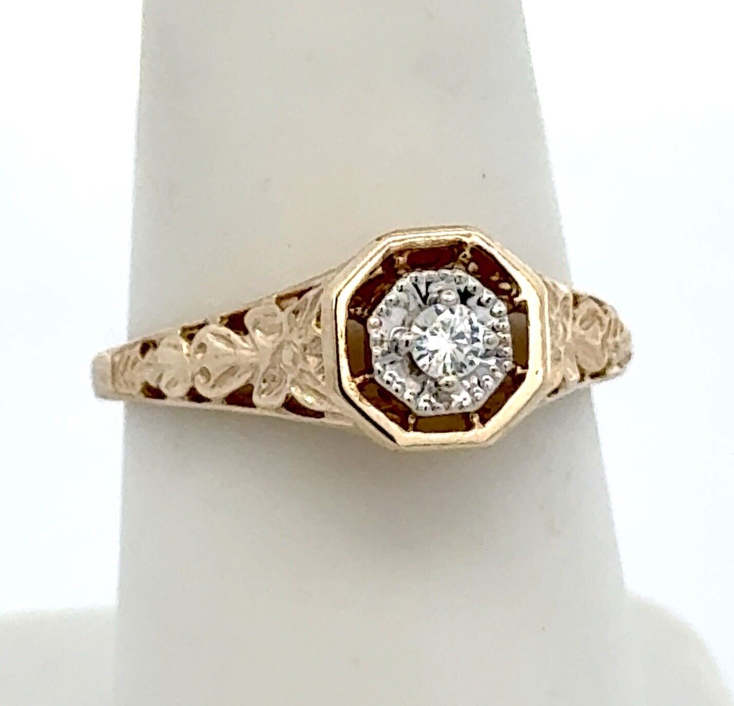 Retro 14K Yellow White Gold Diamond Solitaire Floral Filigree Engagement Ring