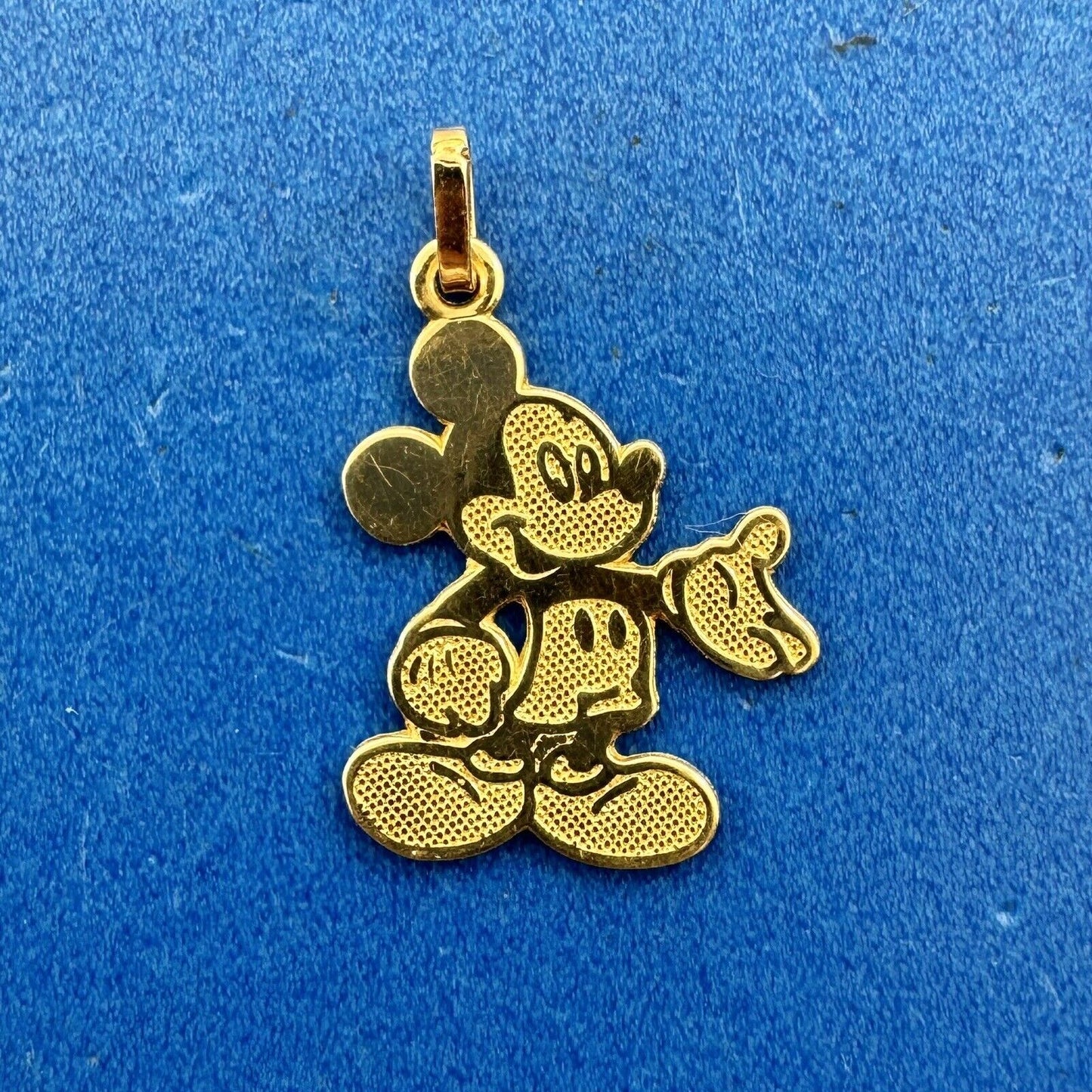 Designer JCM Disney 10K Yellow Gold Cartoon Mickey Mouse Flat Pendant Charm