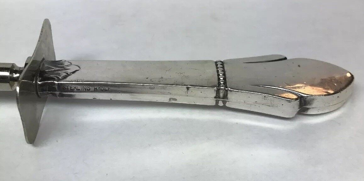 Sterling Silver 925 Fleur De Lis Beaded Design Handled Meat Fork