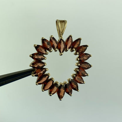 Gorgeous 10k Yellow Gold Marquise Cut Garnet Open Heart Loving Romantic Pendant