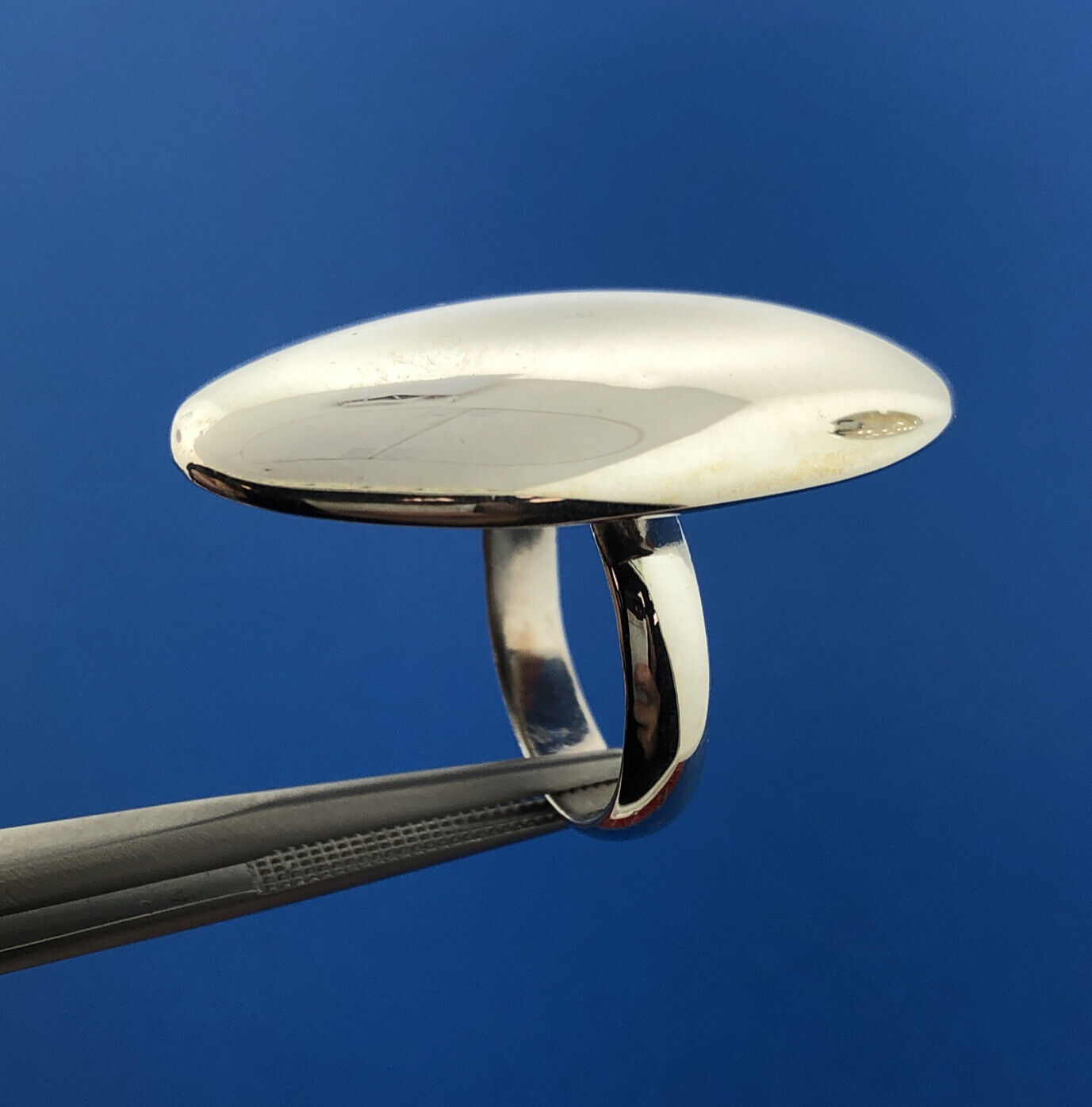 Stunning Sterling Silver 925 Smooth Oval Finger Ring Size 5.75