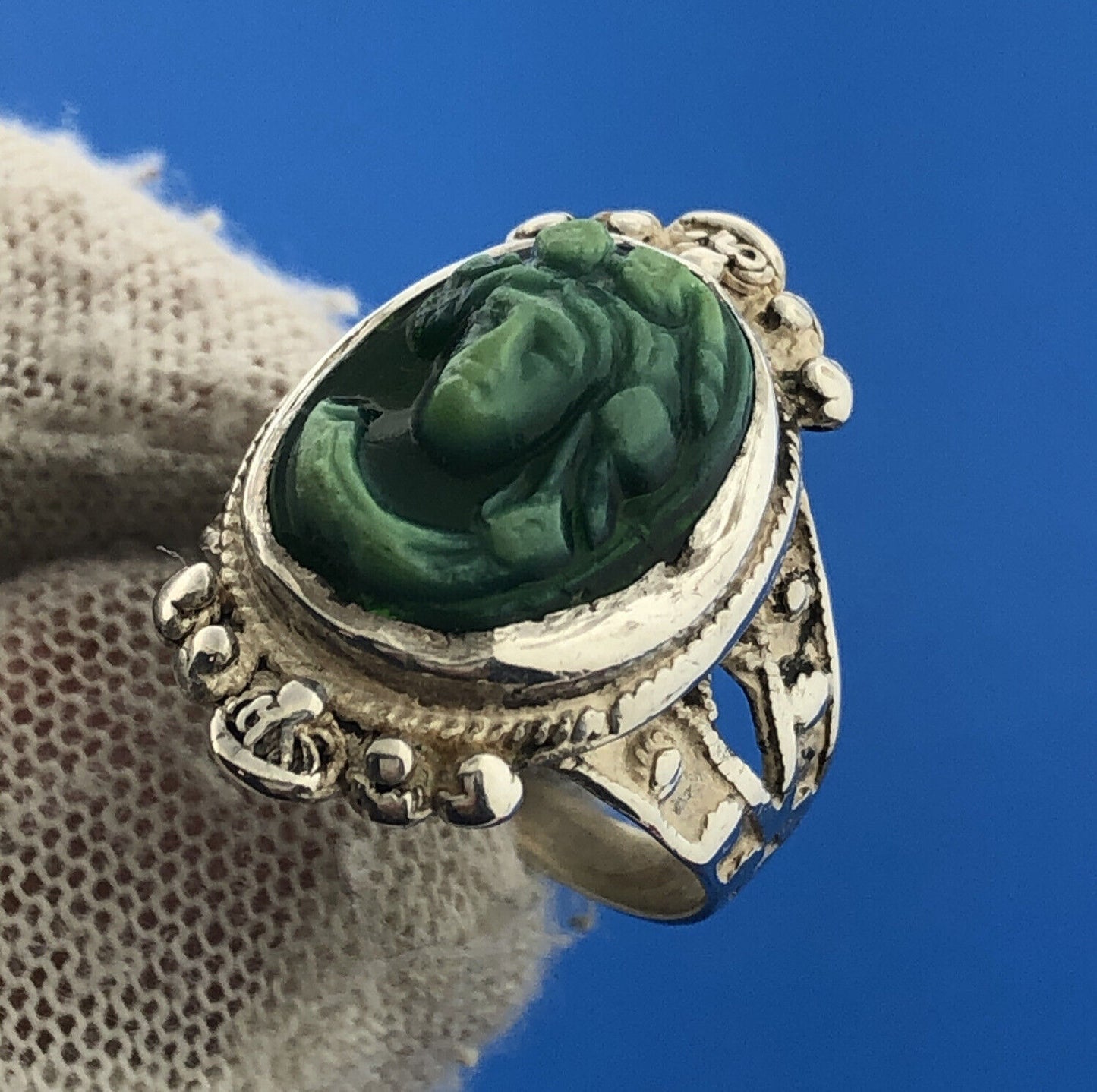 Retro 925 Sterling Silver Carved Green Mayan Aztec Warrior Cameo Ring