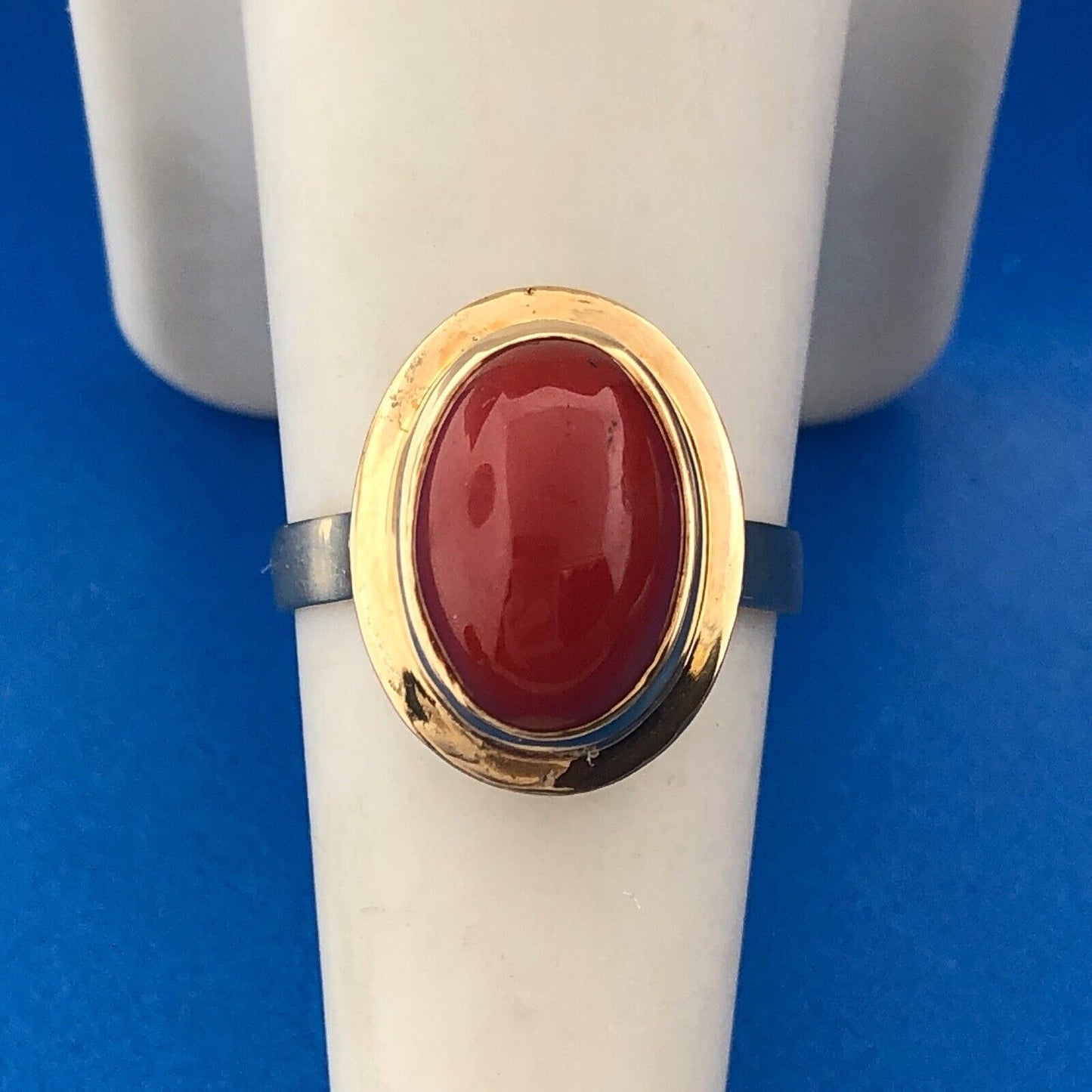 Retro 18K Yellow Gold Red Orange Coral Oval Cabochon Modernist Cocktail Ring