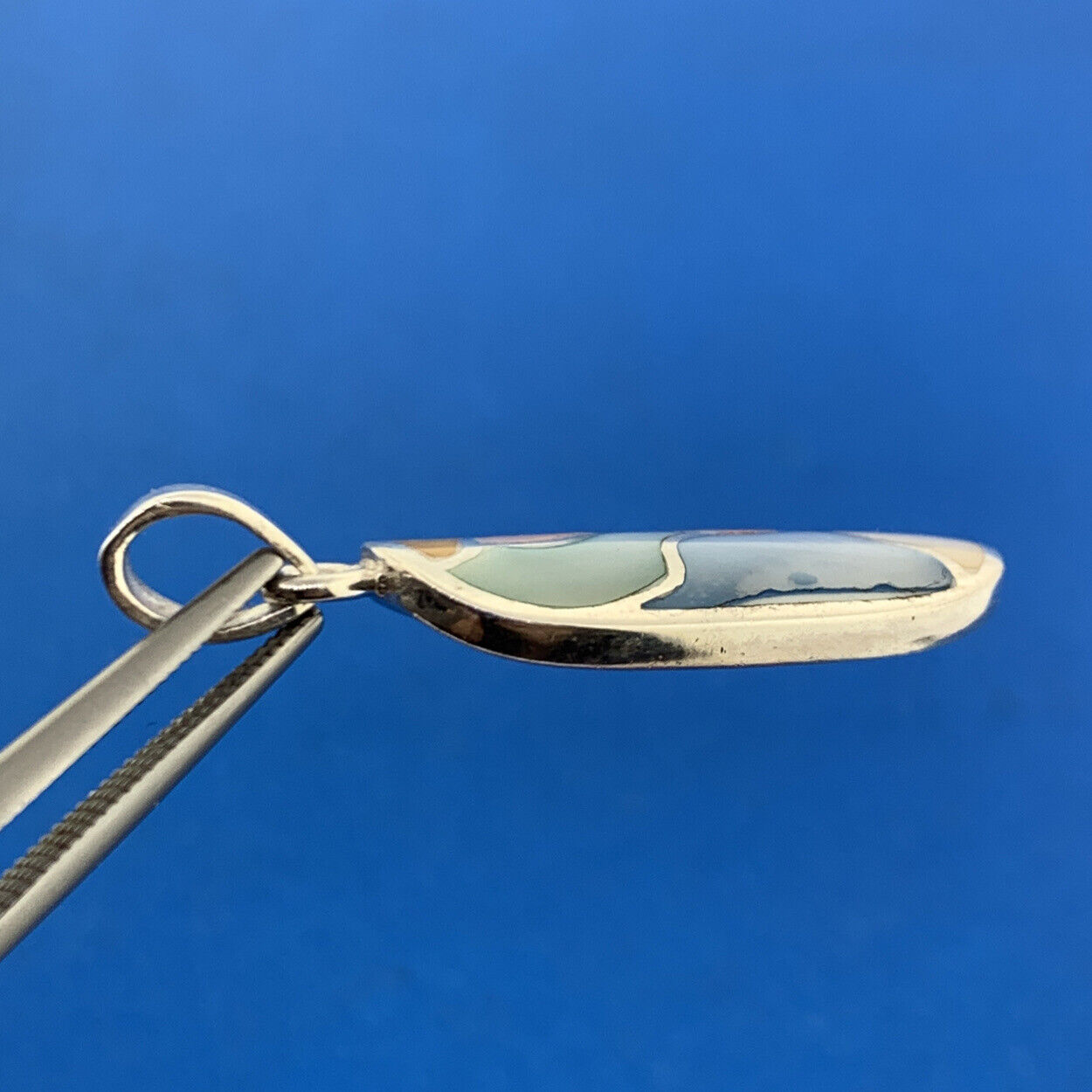 Designer 925 Sterling Silver Multicolor Mother Of Pearl Inlay Oval Drop Pendant