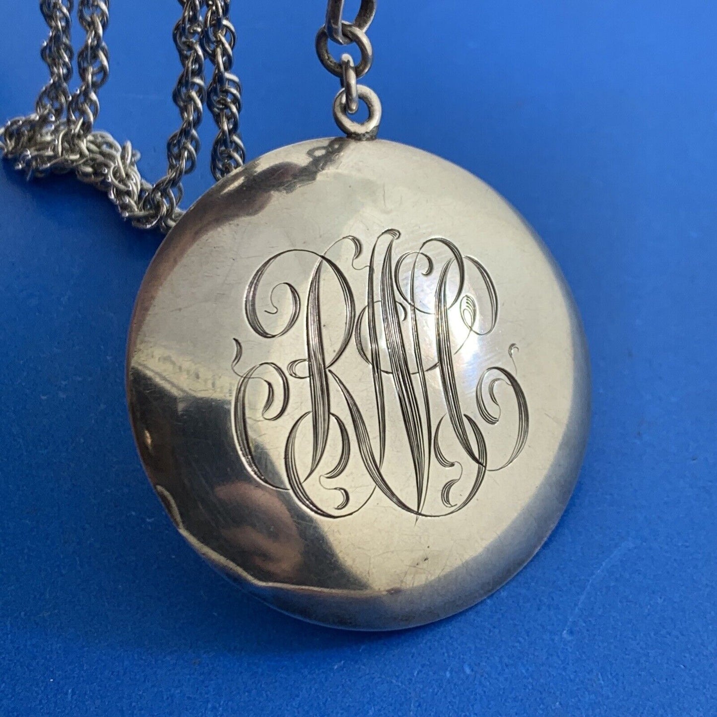 Monogrammed RNC 925 Sterling Silver Floral Scroll Compact With Silver Tone Chain