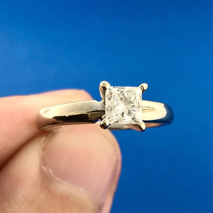 Stunning PWJ 14K White Gold Princess Cut Diamond Solitaire Engagement Ring