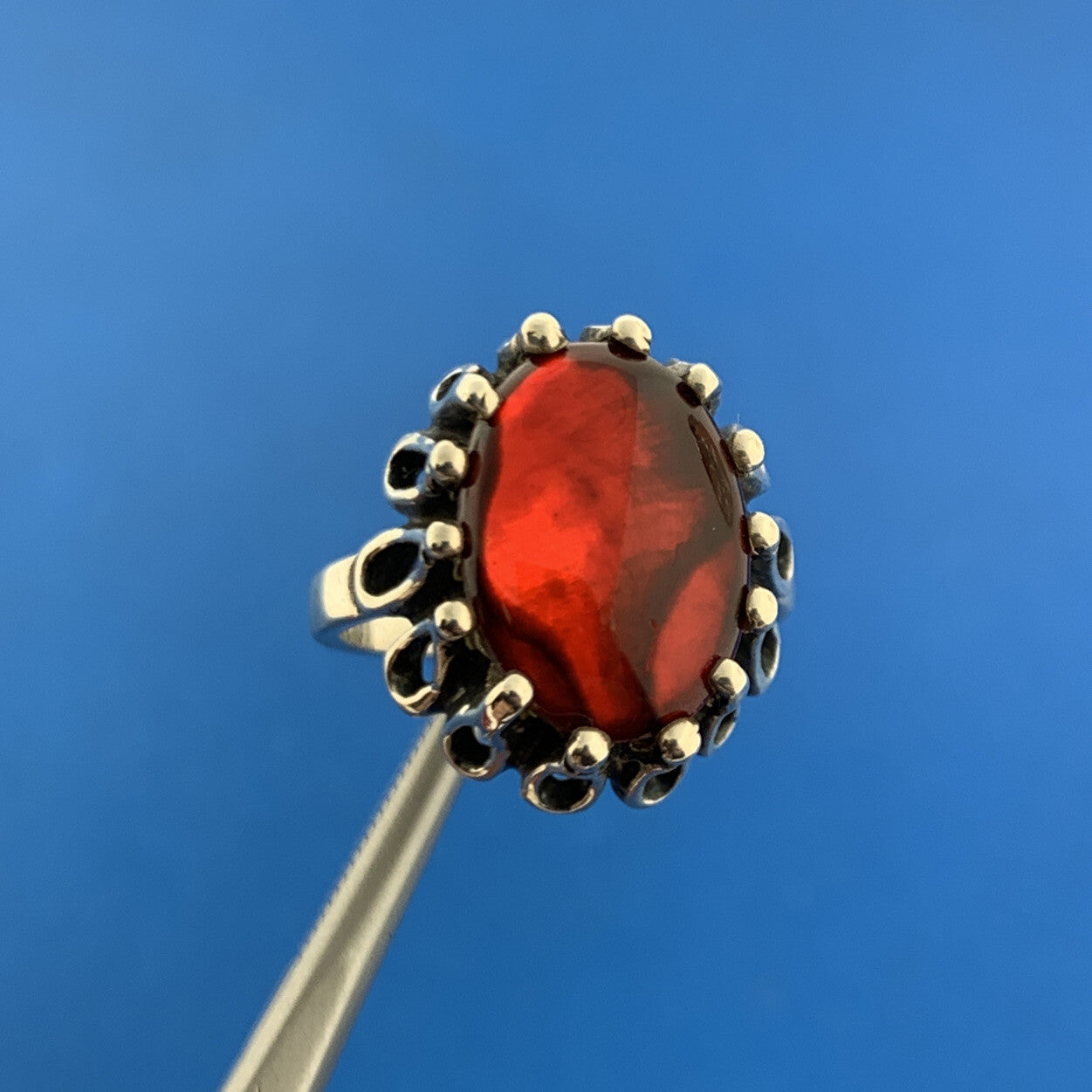 Vintage Kabana 925 Sterling Silver Red Mother Of Pearl Doublet Bead Scroll Ring
