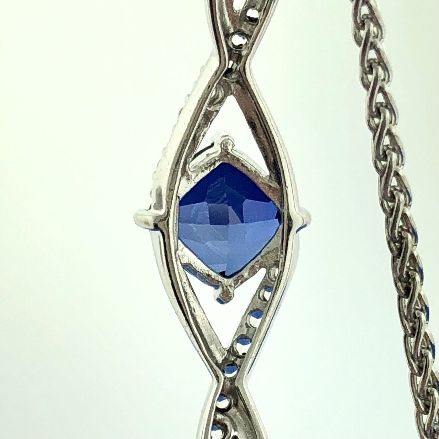 Stunning Sterling Silver 925 Cushion Blue Sapphire Lariat Bracelet
