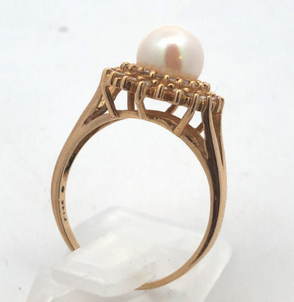 Vintage 14K Yellow Gold Pearl Solitaire Diamond Double Halo Cocktail Ring