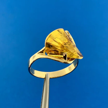 Modernist 18K Yellow Gold Yellow Canary Tourmaline Asymmetrical Chunk Ring