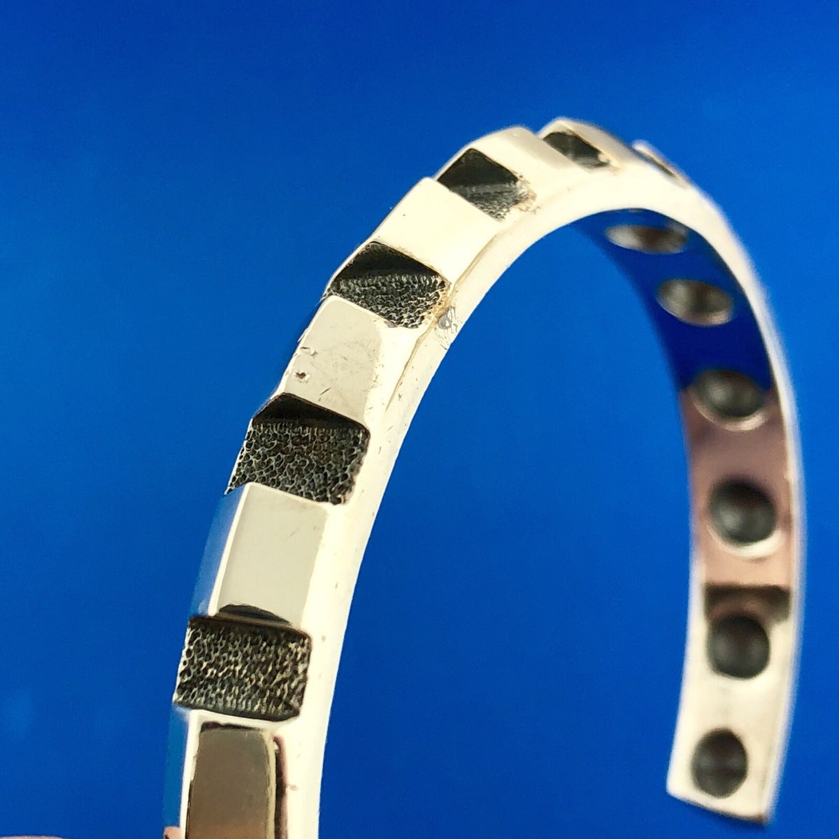 Rare Mignon Faget 925 Sterling Silver Rotated Dentils Stackable Cuff Bracelet