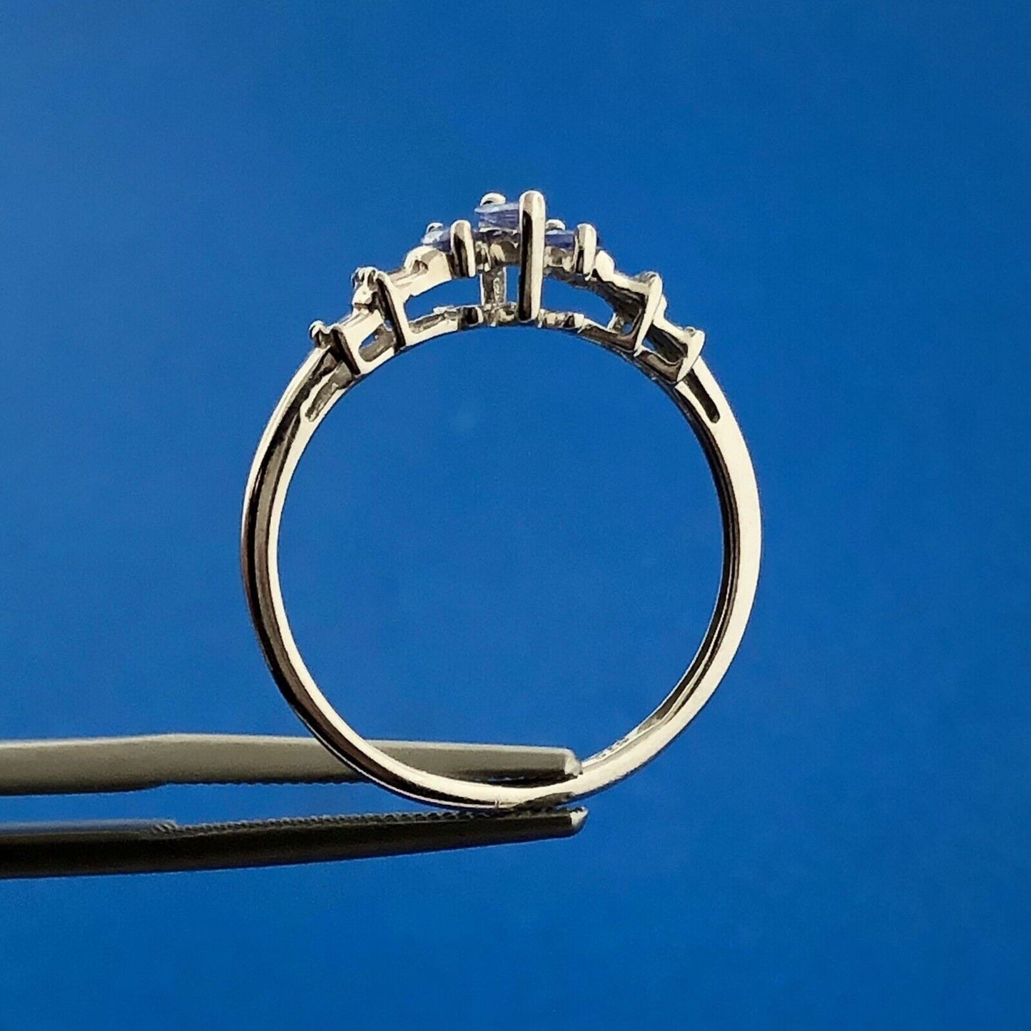 Gorgeous 10k White Gold Marquise Tanzanite Baguette Diamond Accent Ring Size 7