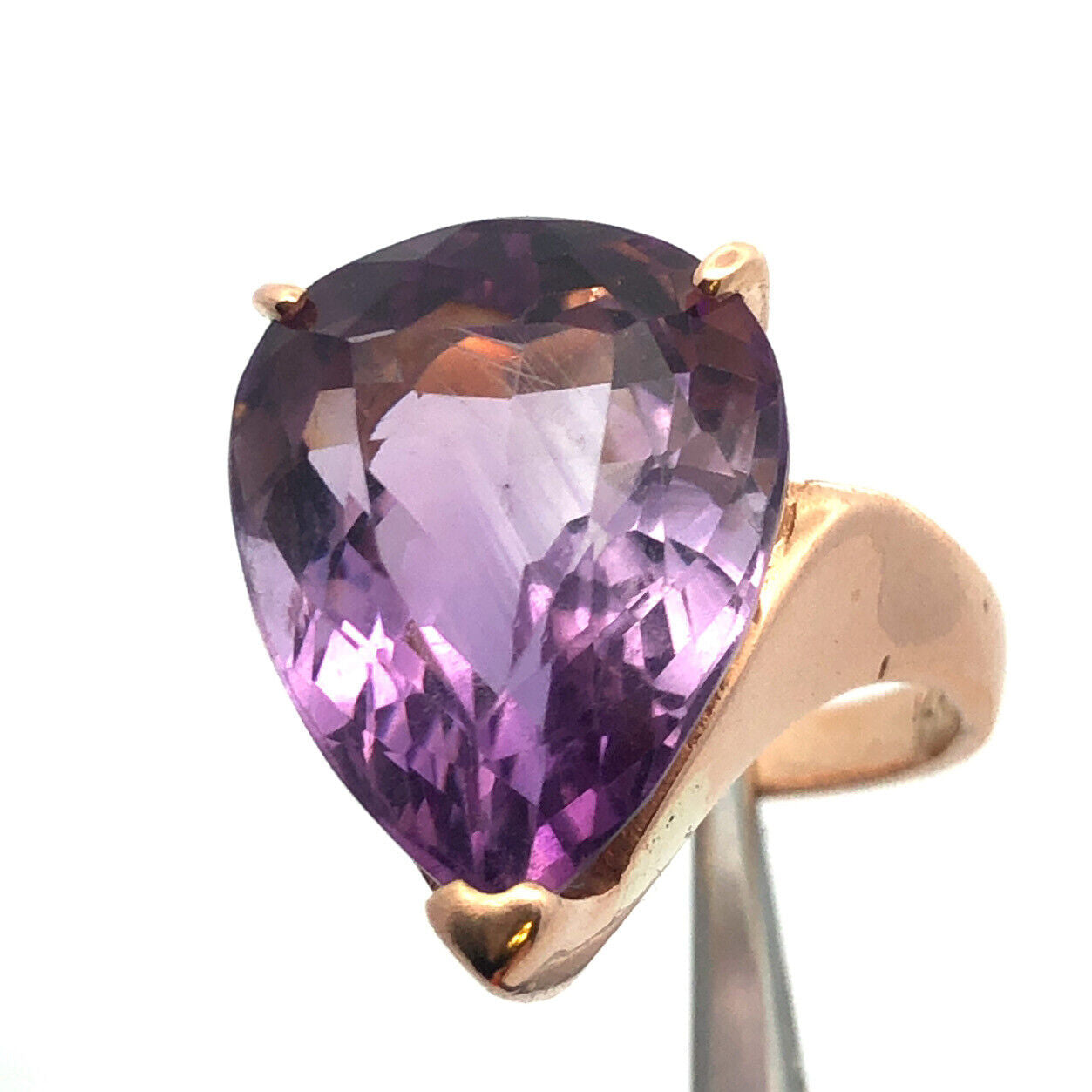 14K Yellow Gold Pear Cut Amethyst Solitaire Statement Cocktail Ring