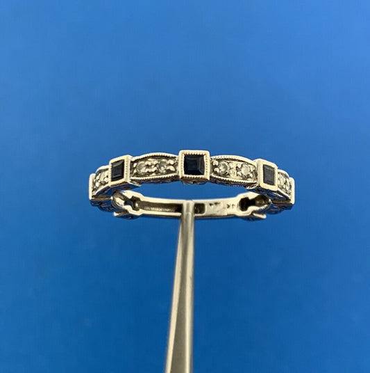 Gorgeous 14k White Gold Round Cut Diamond Princess Blue Sapphire Ring Size 7