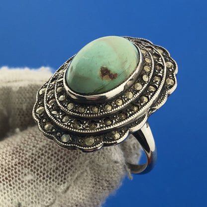 Native American 925 Sterling Silver Green Turquoise Marcasite Statement Ring
