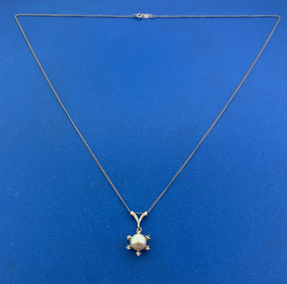 Designer 14K White Gold Pearl Diamond Accented Starburst Snowflake Necklace