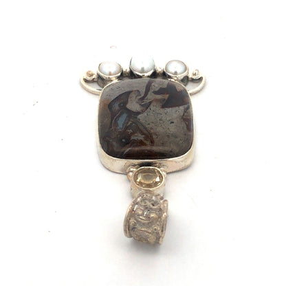 Vintage 925 Sterling Silver Grey Calsi Pearl White Amethyst Scroll Pendant