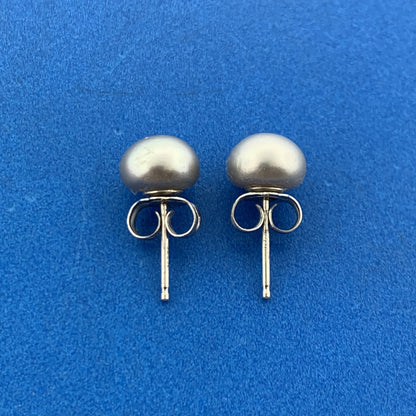 Designer Honora 925 Sterling Silver Gray Pearl Stud Earrings