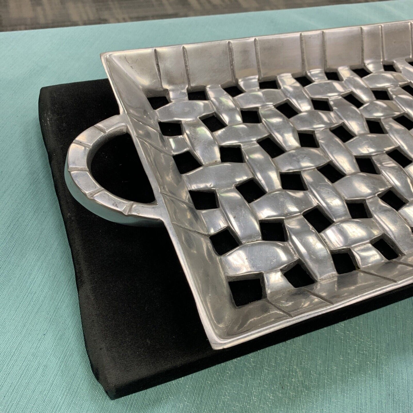 IHI India Aluminum High Polished Large Basket Weave Rectangle Serving Tray