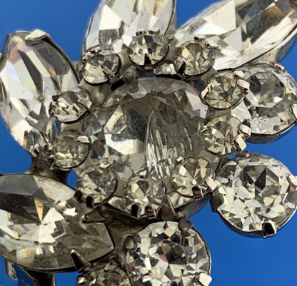 Mid Century Fabulous Weiss Austrian Crystal Rhinestone Floral Clip On Earrings