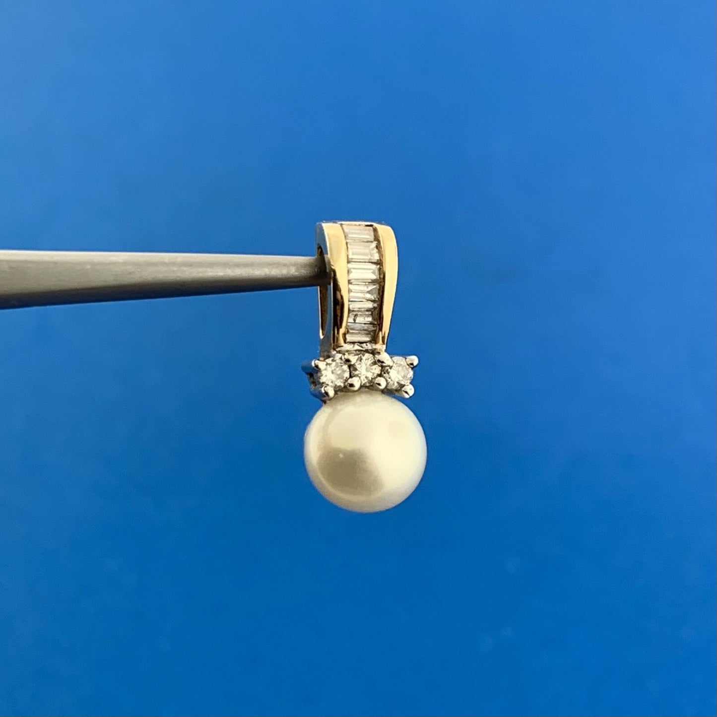 10K Yellow Gold Pearl Diamond June Bridal Anniversary Drop Pendant