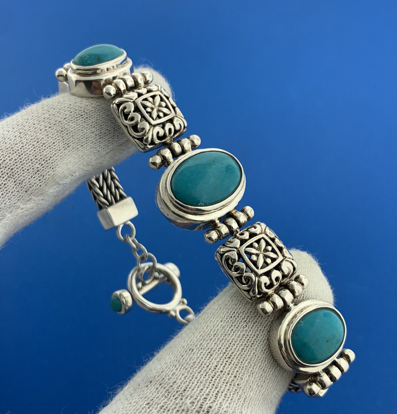 Designer 925 Sterling Silver Oval Turquoise Trio Statement Toggle Bracelet