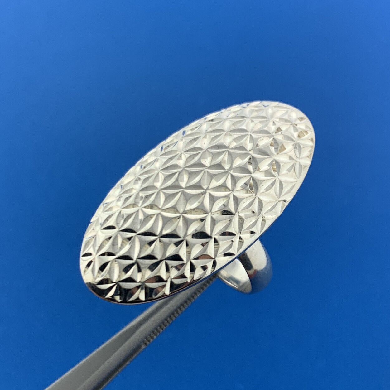 Designer Thailand Sterling Silver Oval Diamond Cut Engraved Statement Ring