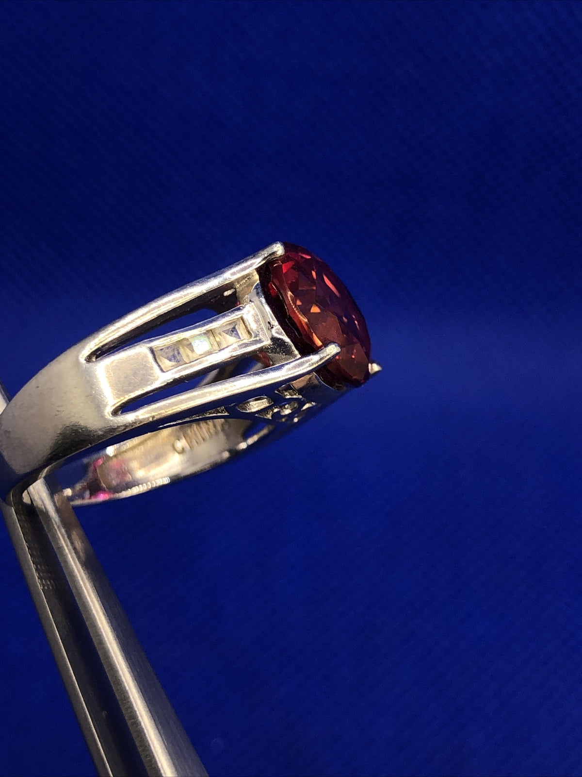 Designer BBJ 925 Sterling Silver Ruby Solitaire White Topaz Accent Cocktail Ring