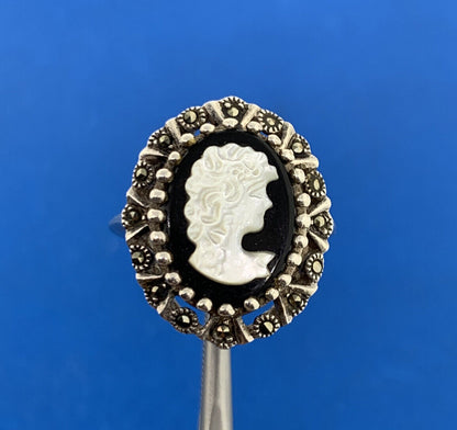 Designer 925 Sterling Silver Carved MOP Black Onyx Marcasite Cameo Cocktail Ring