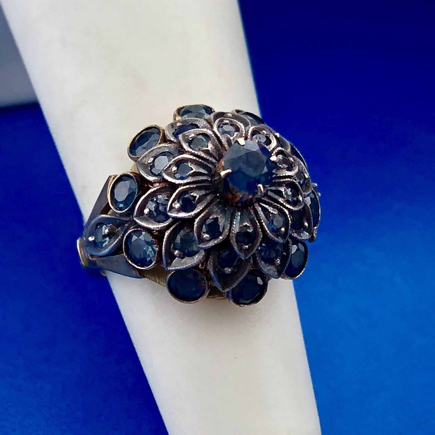 Estate 10K Yellow Gold Blue Topaz Towering Flower December Anniversary Ring