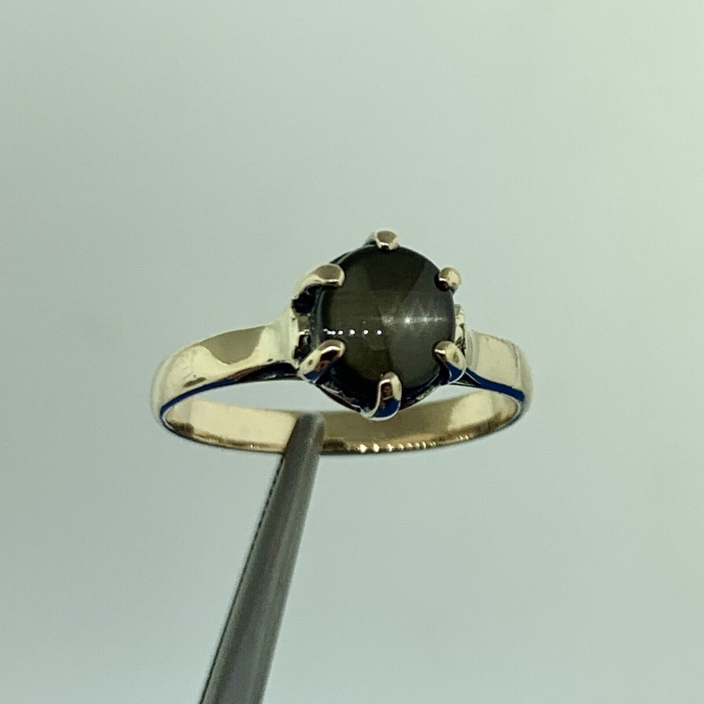 14K Yellow Gold Black Star Sapphire Solitaire Cocktail Ring