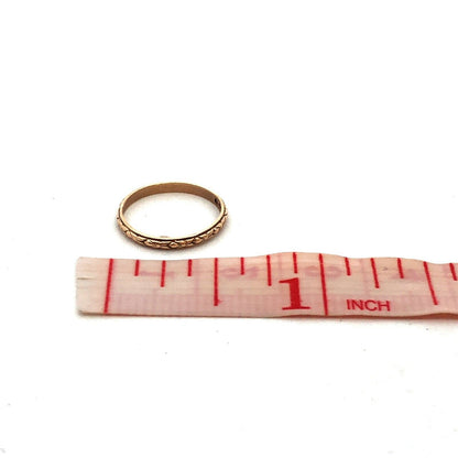 Vintage G 10K Yellow Gold Etched Engraved Textured Childs Band Ring