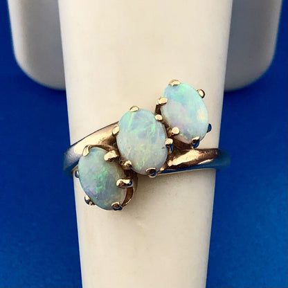 Estate 14K Yellow Gold Oval Opal Trio October Anniversary Occasion Bypass Ring
