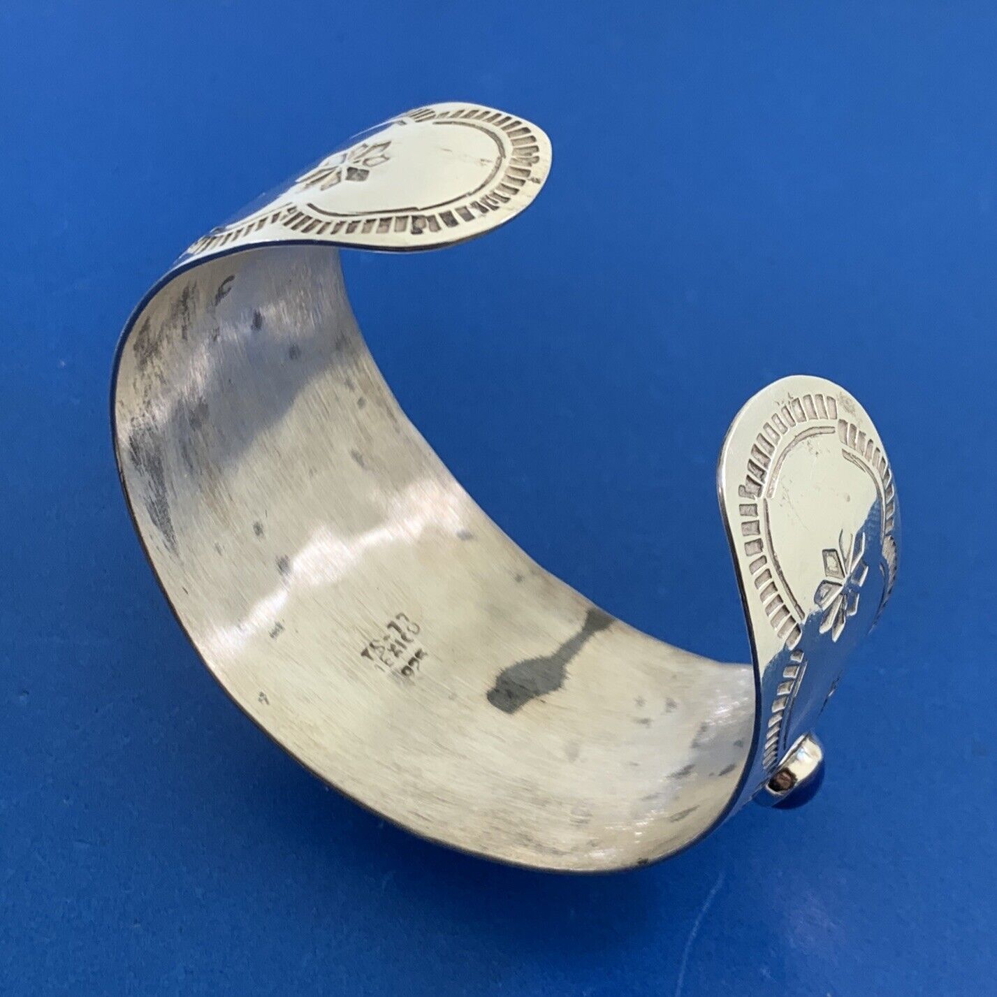Taxco Mexico Sterling Silver Lapis Lazuli Storyteller Open Cuff Bangle Bracelet