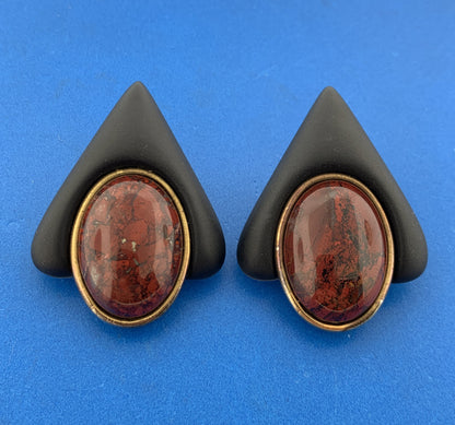 Vintage Modernist Red Jasper Black Resin Triangular Statement Clip On Earrings