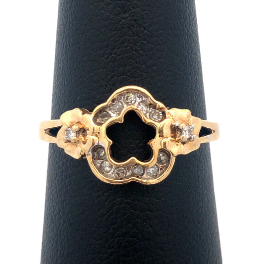 Estate Designer 10K Yellow Gold Diamond Floral Flower Sweetheart Sweet 16 Ring