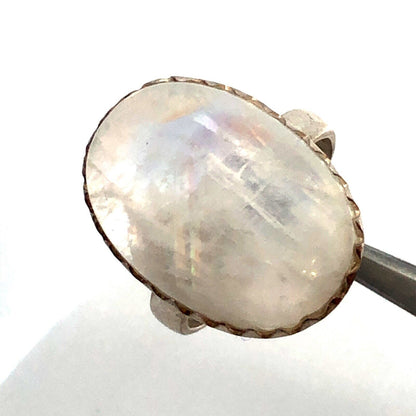 Vintage 925 Sterling Silver Oval Rainbow Moonstone Ring