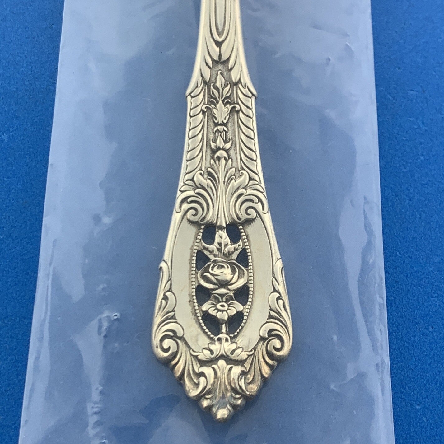Designer Wallace Sterling Silver 925 Rose Point Pattern 7" Dinner Fork