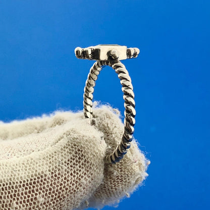 Classic 925 Sterling Silver Peridot Rectangle Bead Work Cable Band Ring