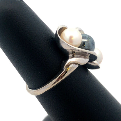 Designer 10K White Gold Hematite Bead White Pearl Trio Free Form Modernist Ring