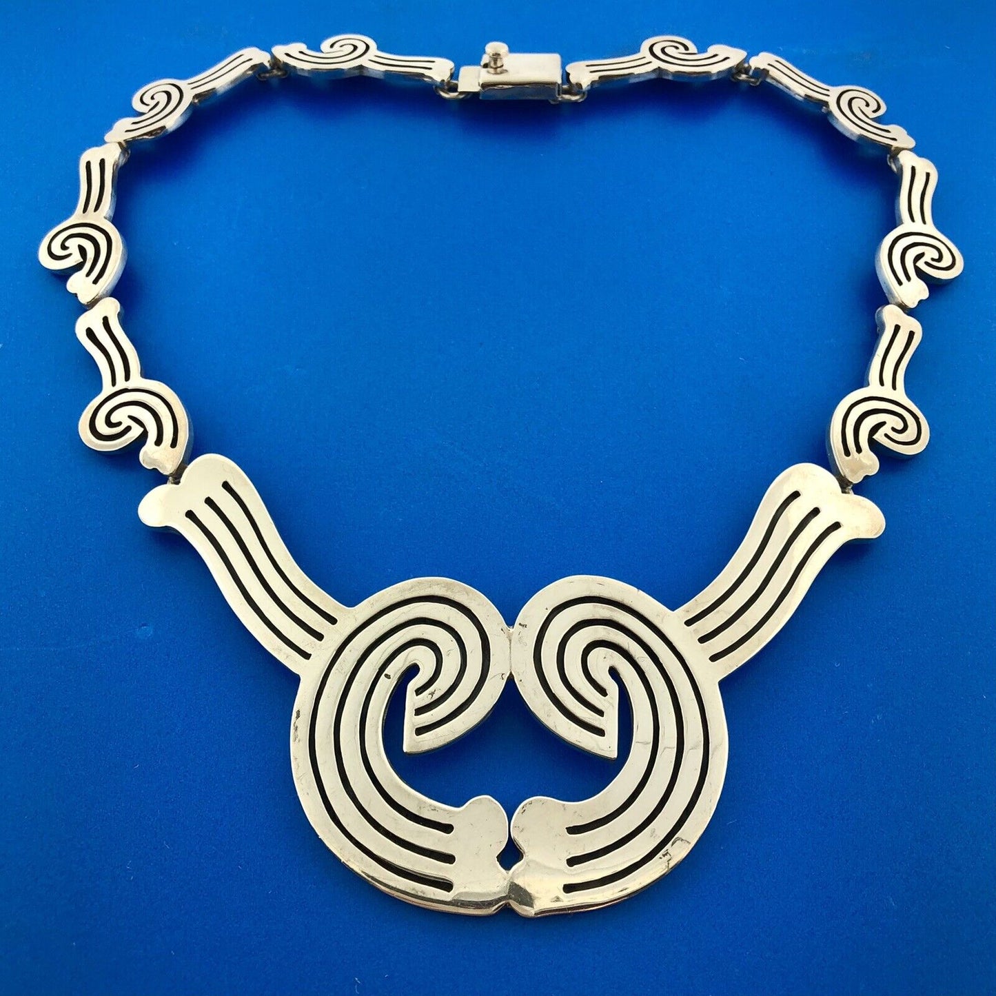 Modernist Designer Daniela 950 Silver Chunky Claddagh Statement Necklace