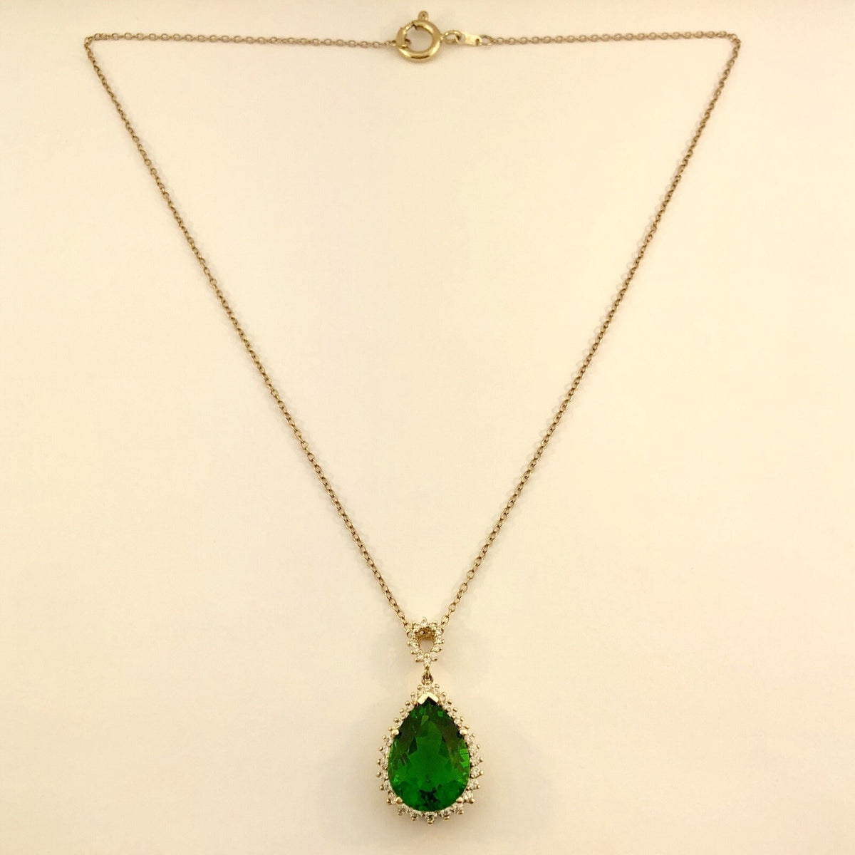 Designer Stauer 10K Yellow Gold Green Pear CZ Halo Statement Pendant Necklace