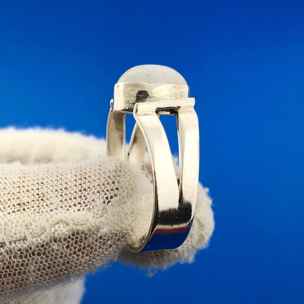 Retro 925 Sterling Silver Oval Moonstone Cabochon Modernist Ring